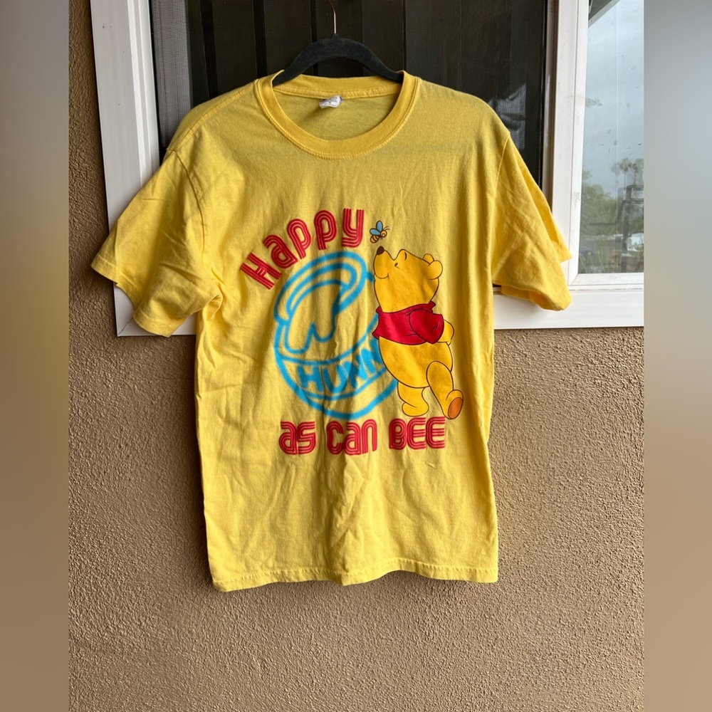 Vintage Disney Winnie the Pooh "Happy As Can Bee" Honey Hunny T-Shirt Size Med